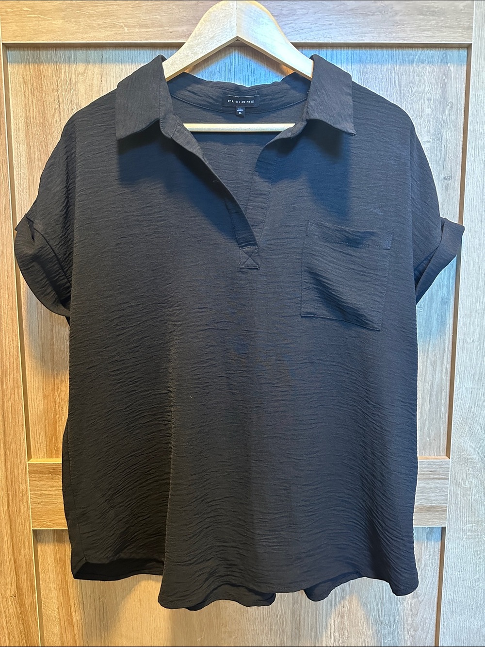 Pleione Black Short-Sleeve Notch-Collar Textured Top